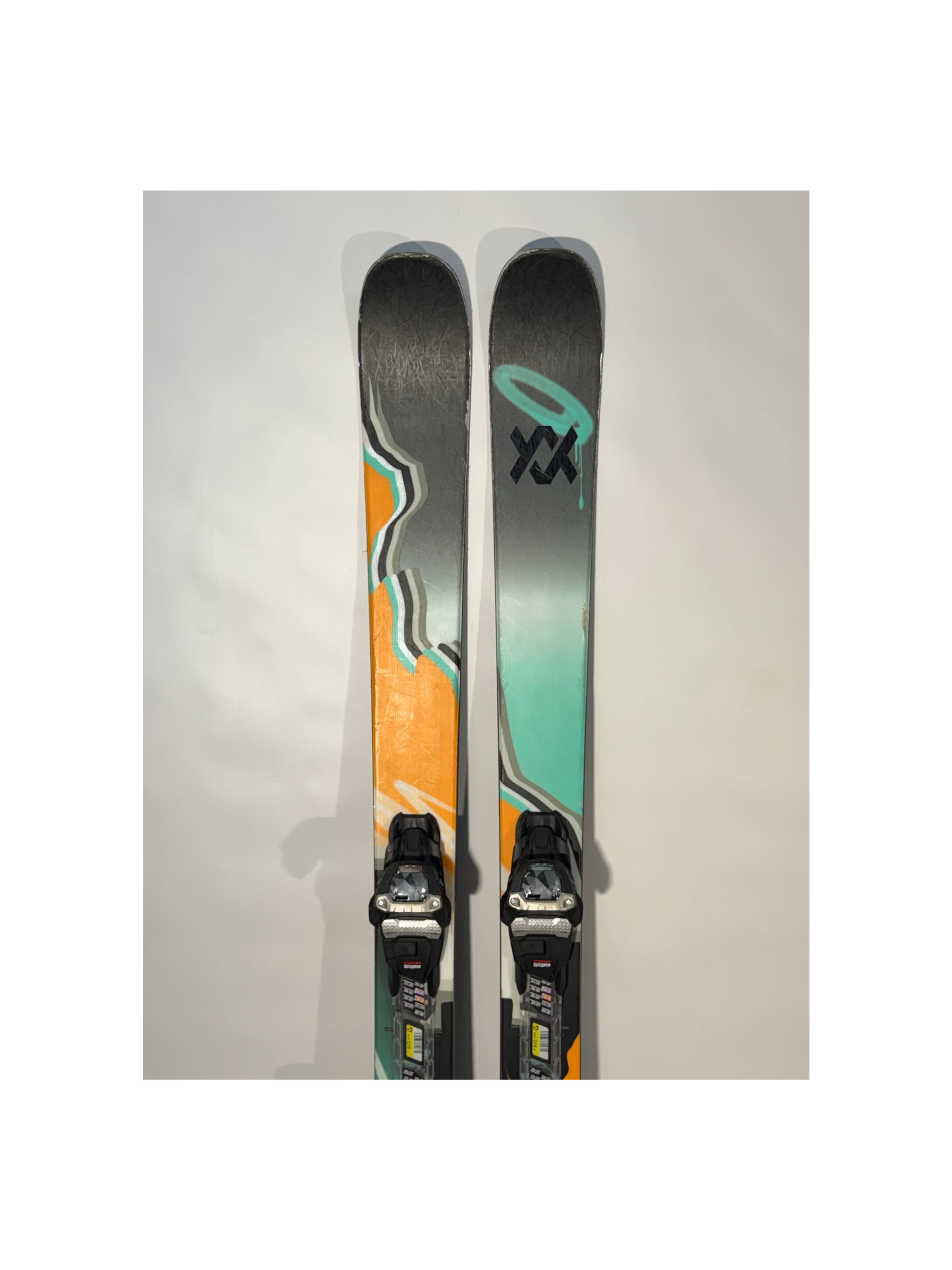 Narty Freestyle Völkl REVOLT 90 - 168 cm - 2023/2024