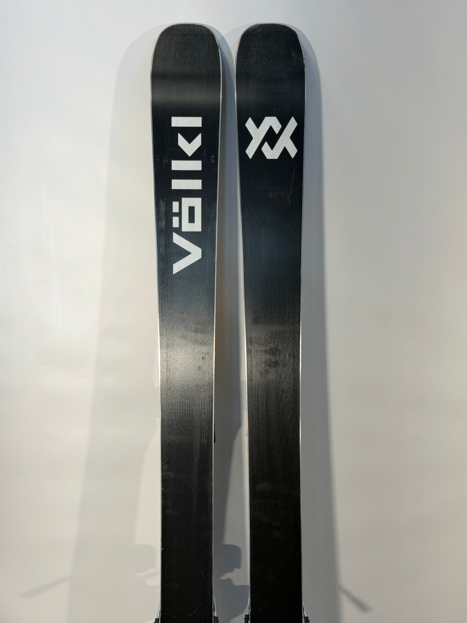 Narty Freestyle Völkl REVOLT 90 - 174 cm - 2023/2024